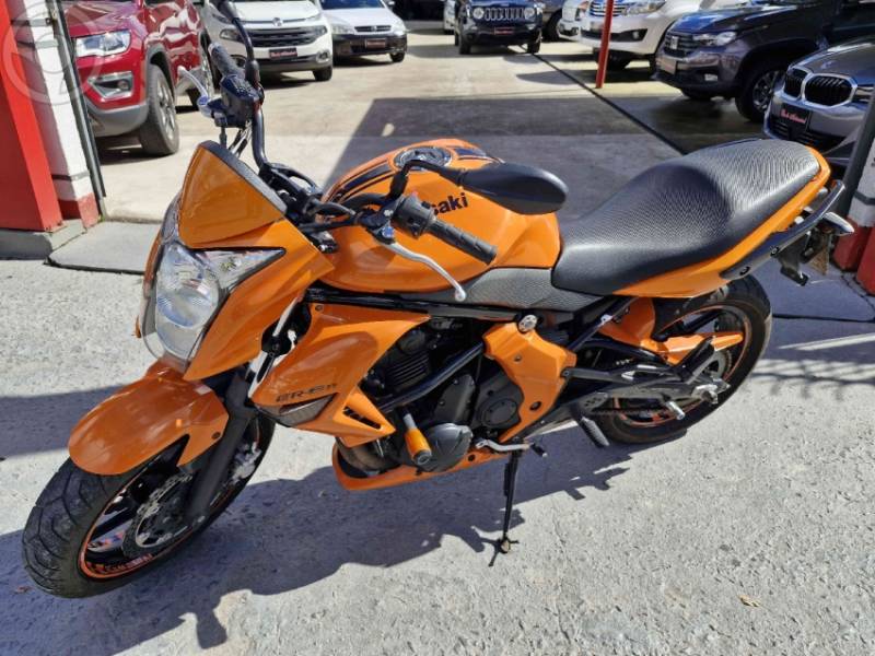 KAWASAKI - ER-6N ABS - 2010/2010 - LARANJA - R$ 22.990,00