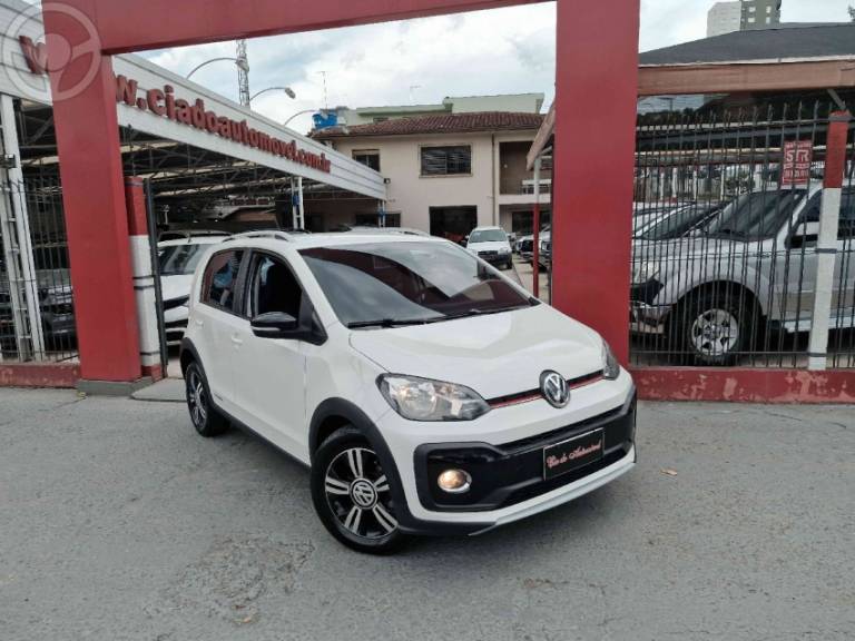 VOLKSWAGEN - UP 1.0 TSI XTREME UP 12V FLEX 4P MANUAL - 2019/2020 - BRANCA - R$ 69.900,00