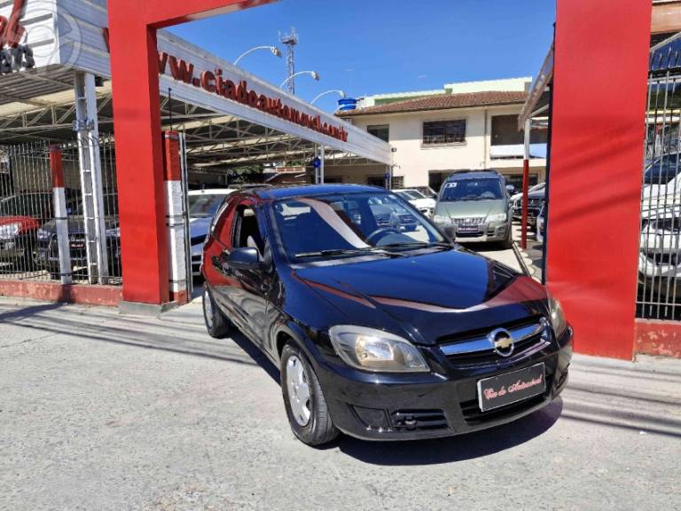 CHEVROLET - CELTA 1.0 MPFI LIFE 8V FLEX 2P MANUAL - 2009/2009 - PRETA - R$ 21.900,00