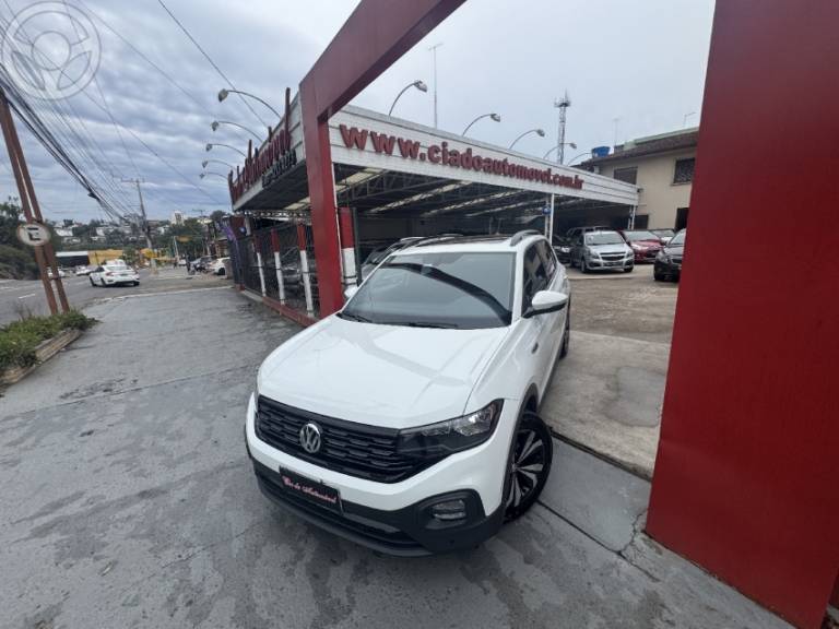 VOLKSWAGEN - T-CROSS 1.0 COMFORTLINE TSI FLEX 4P AUTOMÁTICO - 2021/2021 - BRANCA - R$ 113.000,00