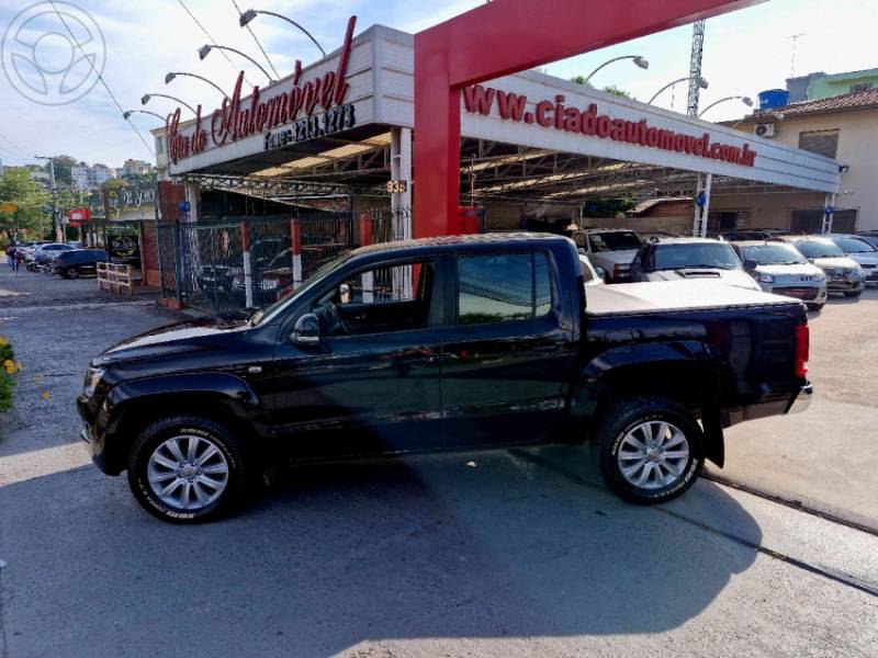 VOLKSWAGEN - AMAROK 2.0 HIGHLINE 4X4 CD 16V TURBO INTERCOOLER DIESEL 4P AUTOMÁTICO - 2013/2013 - PRETA - R$ 86.000,00