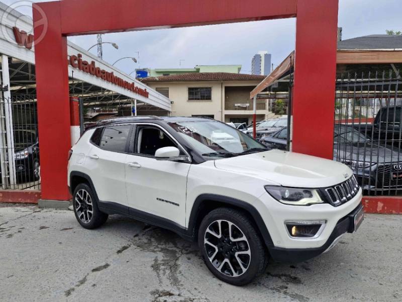 JEEP - COMPASS 2.0 16V DIESEL LIMITED 4X4 AUTOMÁTICO - 2020/2020 - BRANCA - R$ 126.900,00