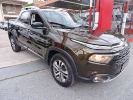 FIAT - TORO 2.0 16V TURBO DIESEL VOLCANO 4WD AUTOMÁTICO - 2016/2017 - MARROM - R$ 95.000,00