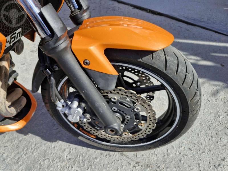 KAWASAKI - ER-6N ABS - 2010/2010 - LARANJA - R$ 22.990,00