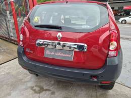 RENAULT - DUSTER 1.6 4X2 16V FLEX 4P MANUAL - 2012/2013 - BORDO - R$ 53.000,00