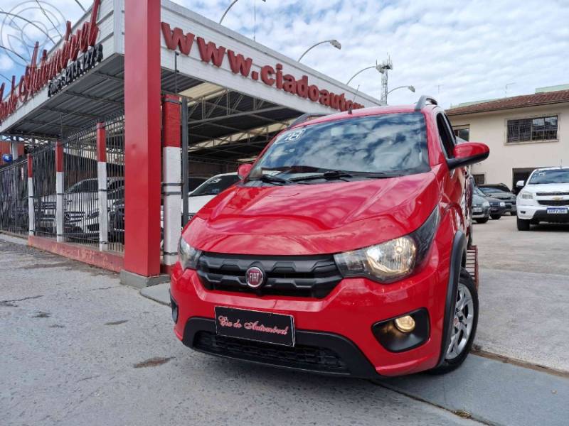 FIAT - MOBI 1.0 8V EVO FLEX WAY MANUAL - 2018/2018 - VERMELHA - R$ 47.900,00