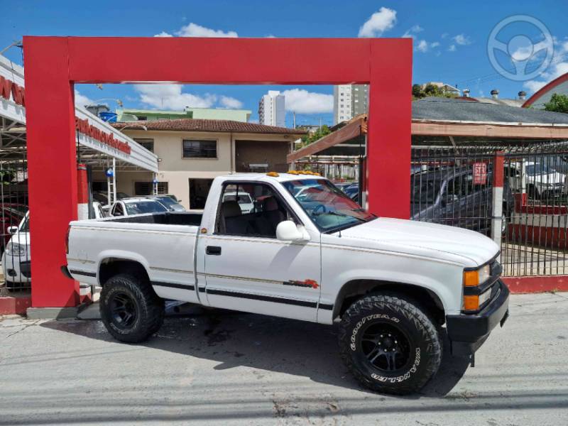 CHEVROLET - SILVERADO 4.2 CONQUEST 4X2 CS 18V TURBO INTERCOOLER DIESEL 2P MANUAL - 1998/1998 - BRANCA - R$ 98.000,00