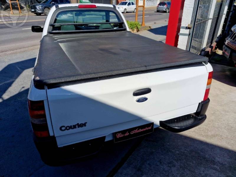 FORD - COURIER 1.6 L 8V FLEX MANUAL - 2013/2013 - BRANCA - R$ 39.800,00