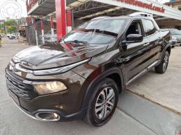 FIAT - TORO 2.0 16V TURBO DIESEL VOLCANO 4WD AUTOMÁTICO - 2016/2017 - MARROM - R$ 95.000,00
