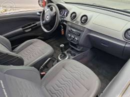 VOLKSWAGEN - SAVEIRO 1.6 CROSS CE 8V FLEX 2P MANUAL - 2010/2011 - BRANCA - R$ 49.000,00