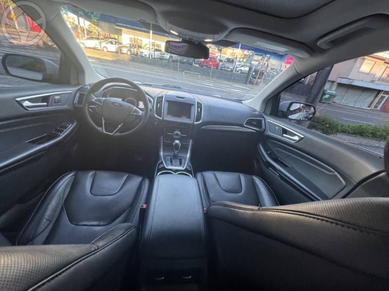 FORD - EDGE 3.5 V6 24V TITANIUM AWD AUTOMÁTICO - 2018/2018 - BRANCA - R$ 143.000,00