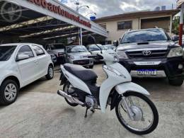 HONDA - BIZ 110I - 2022/2022 - BRANCA - R$ 13.900,00