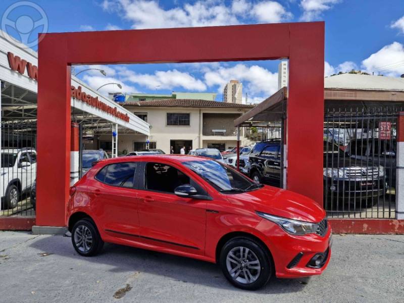 FIAT - ARGO 1.0 FIREFLY FLEX DRIVE MANUAL - 2020/2021 - VERMELHA - R$ 58.900,00