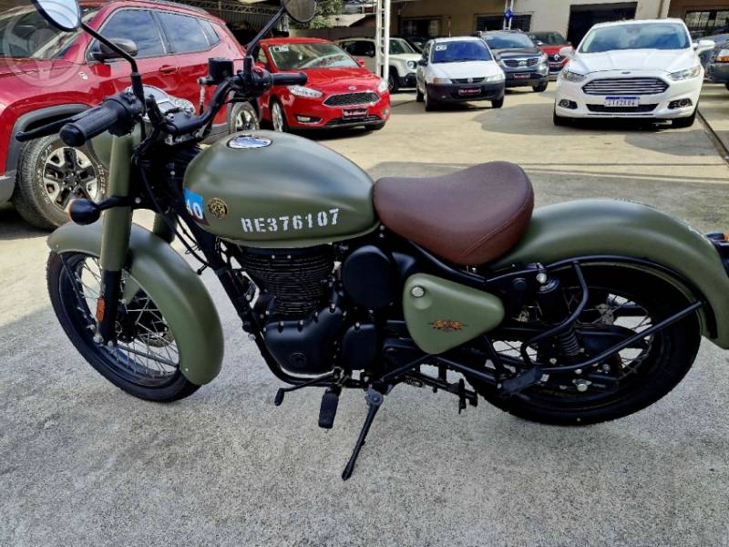 ROYAL ENFIELD - CLASSIC CLASSIC 350CC - 2024/2025 - CINZA - R$ 21.990,00
