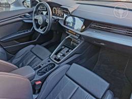 AUDI - A3 2.0 TFSI PERFORMANCE BLACK SEDAN 4P AUTOMÁTICA - 2022/2023 - CINZA - R$ 199.000,00