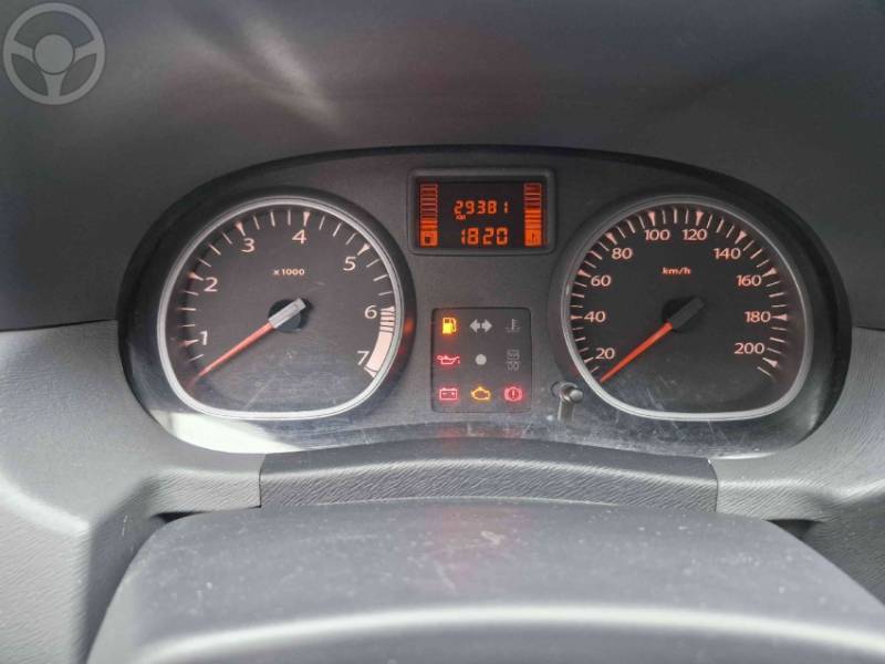 RENAULT - DUSTER 1.6 4X2 16V FLEX 4P MANUAL - 2012/2013 - BORDO - R$ 53.000,00