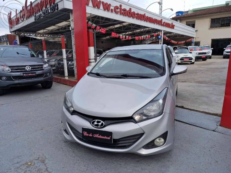 HYUNDAI - HB20 1.6 COMFORT 16V FLEX 4P MANUAL - 2013/2013 - PRATA - R$ 39.800,00