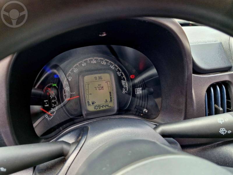 FIAT - MOBI 1.0 8V EVO FLEX WAY MANUAL - 2018/2018 - VERMELHA - R$ 47.900,00