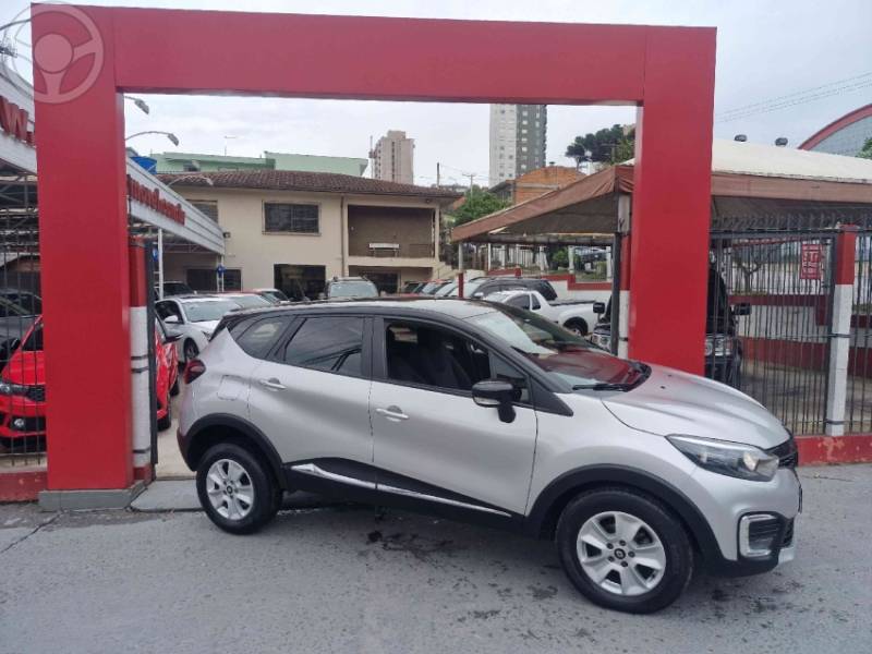 RENAULT - CAPTUR 1.6 LIFE 16V FLEX 4P AUTOMÁTICO - 2019/2019 - PRATA - R$ 74.900,00