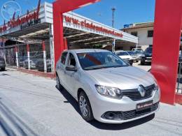 RENAULT - SANDERO 1.0 AUTHENTIQUE 16V FLEX 4P MANUAL - 2014/2015 - PRATA - R$ 37.900,00