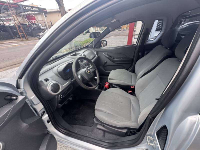 CHEVROLET - MONTANA 1.4 MPFI LS CS 8V FLEX 2P MANUAL - 2012/2013 - PRATA - R$ 39.800,00