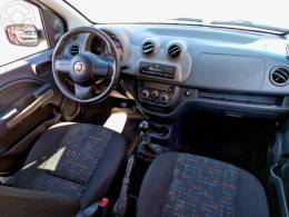 FIAT - UNO 1.0 EVO VIVACE 8V FLEX 4P MANUAL - 2013/2014 - BRANCA - R$ 31.990,00