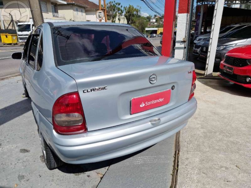 CHEVROLET - CORSA 1.0 MPFI CLASSIC SEDAN LIFE 8V FLEX 4P MANUAL - 2006/2007 - PRATA - R$ 22.900,00