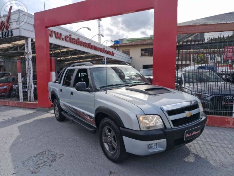 CHEVROLET - S10 2.8 COLINA 4X2 CD 12V TURBO ELECTRONIC INTERCOOLER DIESEL 4P MANUAL - 2010/2011 - BRANCA - R$ 62.900,00