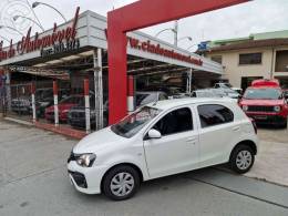 TOYOTA - ETIOS 1.3 X 16V FLEX 4P AUTOMÁTICO - 2018/2019 - BRANCA - R$ 63.900,00