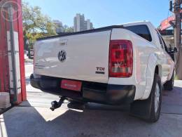 VOLKSWAGEN - AMAROK 2.0 TRENDLINE 4X4 CD 16V TURBO INTERCOOLER DIESEL 4P AUTOMÁTICO - 2014/2014 - BRANCA - R$ 98.900,00