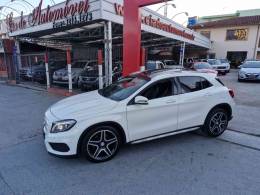 MERCEDES-BENZ - GLA 250 2.0 16V TURBO SPORT 4P AUTOMÁTICO - 2015/2016 - BRANCA - R$ 134.000,00