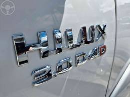 TOYOTA - HILUX 3.0 SRV TOP 4X4 CD 16V TURBO INTERCOOLER DIESEL 4P AUTOMÁTICO - 2014/2015 - BRANCA - R$ 149.000,00
