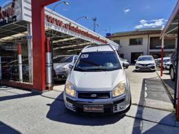FORD - FIESTA 1.0 MPI TRAIL HATCH 8V FLEX 4P MANUAL - 2007/2008 - PRATA - R$ 21.900,00