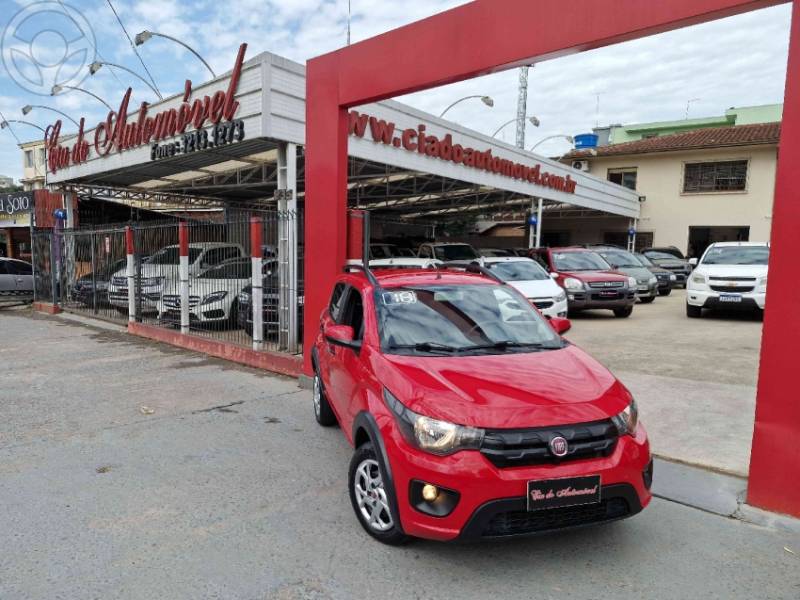 FIAT - MOBI 1.0 8V EVO FLEX WAY MANUAL - 2018/2018 - VERMELHA - R$ 47.900,00