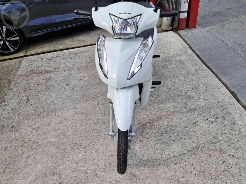 HONDA - BIZ 110I - 2022/2022 - BRANCA - R$ 13.900,00
