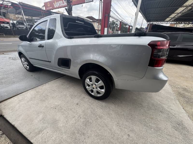 CHEVROLET - MONTANA 1.4 MPFI LS CS 8V FLEX 2P MANUAL - 2012/2013 - PRATA - R$ 39.800,00