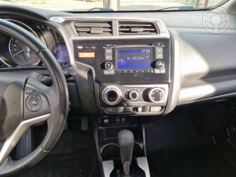 HONDA - FIT 1.5 EX 16V FLEX 4P AUTOMÁTICO - 2016/2016 - PRATA - R$ 64.900,00