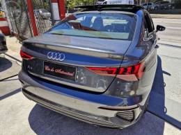 AUDI - A3 2.0 TFSI PERFORMANCE BLACK SEDAN 4P AUTOMÁTICA - 2022/2023 - CINZA - R$ 216.000,00