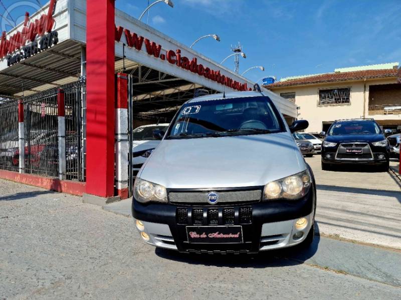 FIAT - PALIO 1.8 MPI ADVENTURE WEEKEND 8V FLEX 4P MANUAL - 2006/2007 - PRATA - R$ 27.900,00