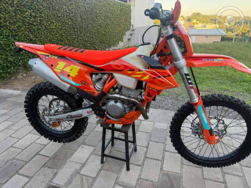KTM - EXC 350 F - 2023/2023 - LARANJA - R$ 72.000,00