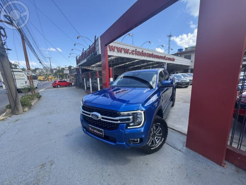 FORD - RANGER 3.0 V6 XLT CD TURBO 4X4 DIESEL 4P AUTOMÁTICO - 2024/2024 - AZUL - R$ 259.000,00