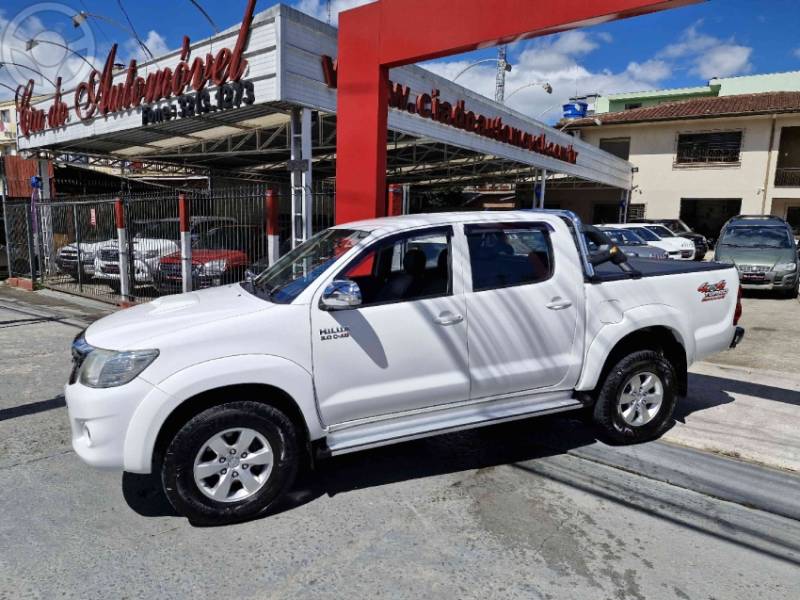 TOYOTA - HILUX 3.0 SRV TOP 4X4 CD 16V TURBO INTERCOOLER DIESEL 4P AUTOMÁTICO - 2014/2015 - BRANCA - R$ 149.000,00