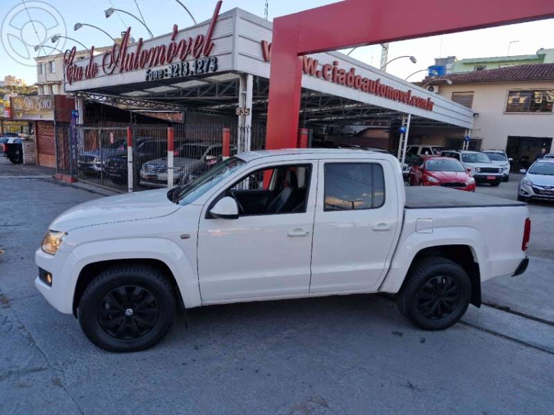 VOLKSWAGEN - AMAROK 2.0 TRENDLINE 4X4 CD 16V TURBO INTERCOOLER DIESEL 4P AUTOMÁTICO - 2014/2014 - BRANCA - R$ 99.000,00