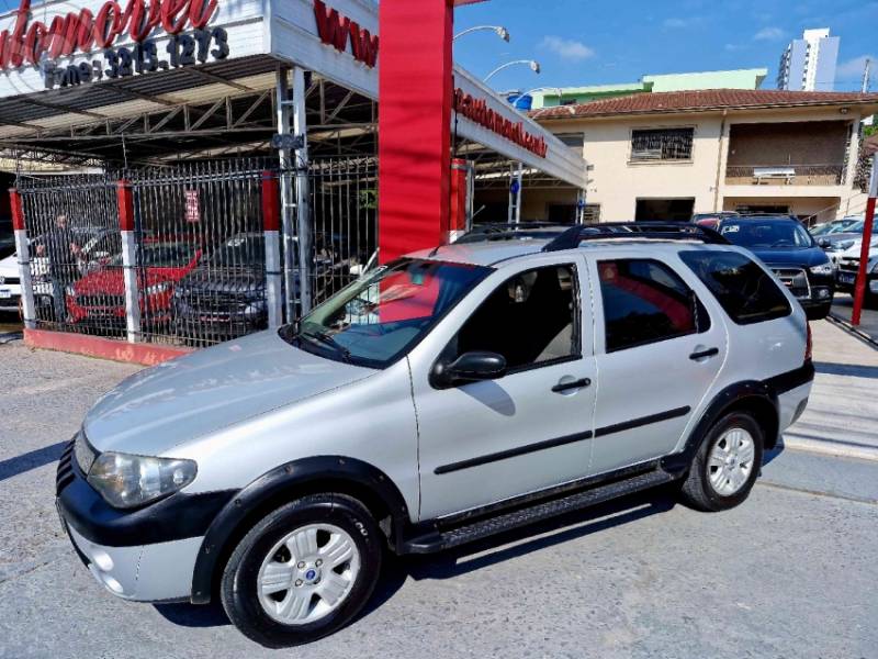 FIAT - PALIO 1.8 MPI ADVENTURE WEEKEND 8V FLEX 4P MANUAL - 2006/2007 - PRATA - R$ 27.900,00