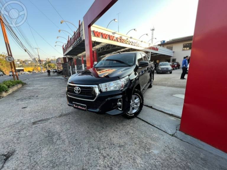 TOYOTA - HILUX 2.8 SR 4X4 CD 16V DIESEL 4P AUTOMÁTICO - 2019/2019 - PRETA - R$ 159.000,00