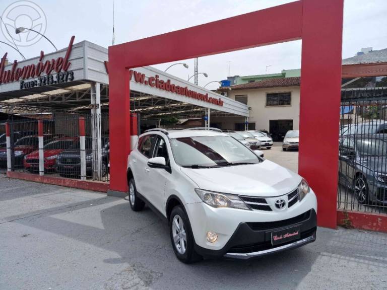TOYOTA - RAV4 2.0 4X4 16V 4P AUTOMÁTICO - 2014/2014 - BRANCA - R$ 92.000,00