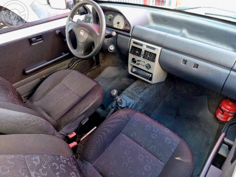 FIAT - UNO 1.0 MPI LE FIRE ECONOMY 8V FLEX 2P MANUAL - 2012/2013 - BRANCA - R$ 24.900,00