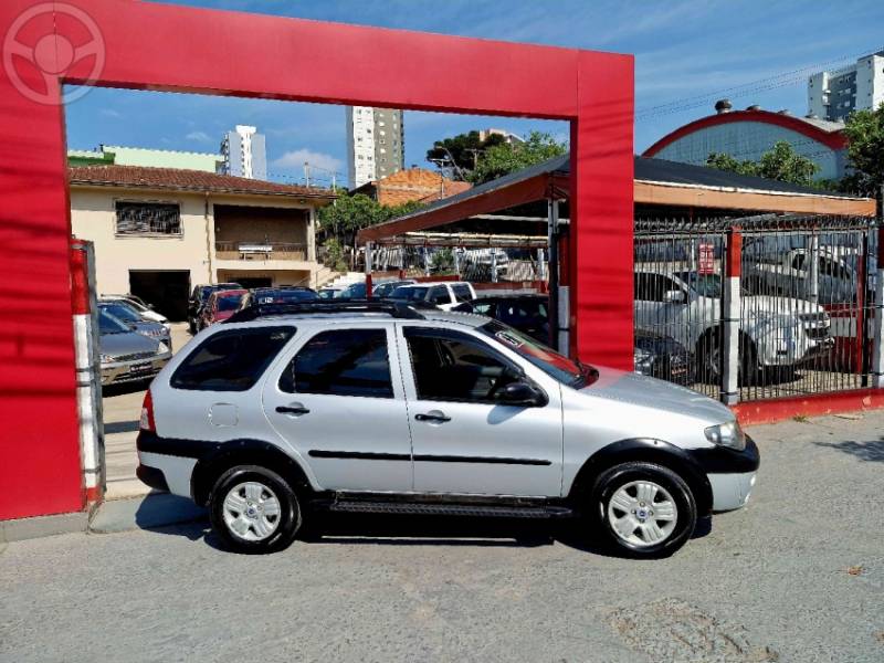 FIAT - PALIO 1.8 MPI ADVENTURE WEEKEND 8V FLEX 4P MANUAL - 2006/2007 - PRATA - R$ 27.900,00