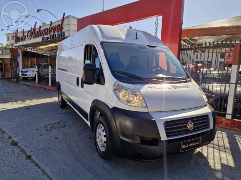 FIAT - DUCATO 2.3 MAXICARGO 8V TURBO DIESEL 3P MANUAL - 2019/2019 - BRANCA - R$ 156.000,00