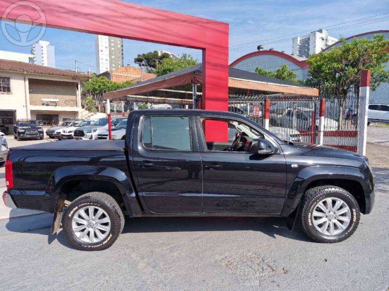 VOLKSWAGEN - AMAROK 2.0 HIGHLINE 4X4 CD 16V TURBO INTERCOOLER DIESEL 4P AUTOMÁTICO - 2013/2013 - PRETA - R$ 86.000,00